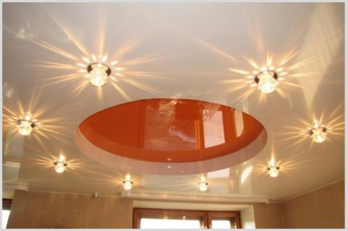 Оптимальное расстояние между точечными светильниками на потолке. Самый популярный вариант с точечными светильниками