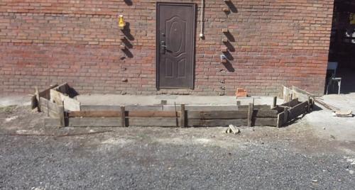 Как пристроить к дому пристройку. Из чего лучше сделать пристройку к дому: выбор материала и фундамента