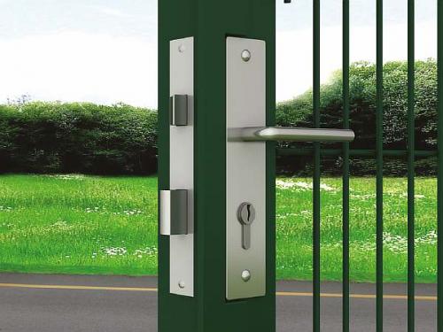 Установка врезного замка на калитку из профнастила. Замок для калитки уличный с ручкой: виды и варианты на фото, какой выбрать и поставить