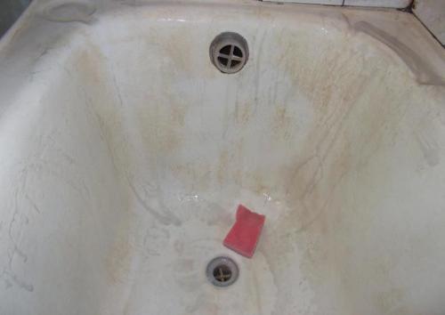 Как восстановить покрытие чугунной ванны своими руками. Когда пора реставрировать ванну? 05 Как восстановить покрытие чугунной ванны своими руками. Когда пора реставрировать ванну? 05