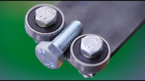 Механизм для раздвижных дверей своими руками. Самодельная направляющая с роликами для откатной двери