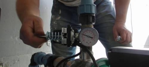 Регулировка реле давления воды для гидроаккумулятора. Реле давления для гидроаккумулятора: настройка, установка, неисправности