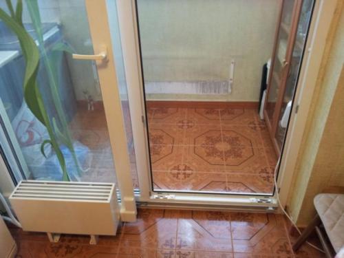 Напольное покрытие для балкона. Из чего сделать пол на застеклённом балконе