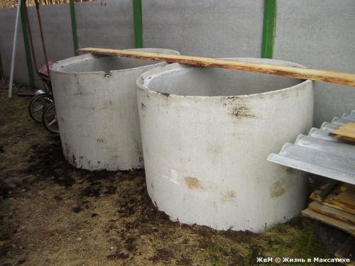 Где можно использовать бетонные кольца. Лишние кольца от колодца