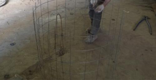 Как сделать бетонные кольца своими руками: простой способ создания декоративных элементов 08 Как сделать бетонные кольца своими руками: простой способ создания декоративных элементов 08