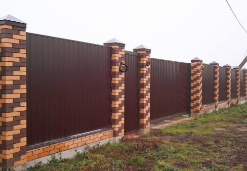 Как обеспечить равномерное распределение нагрузки при кладке кирпичных столбов. Виды конструкций