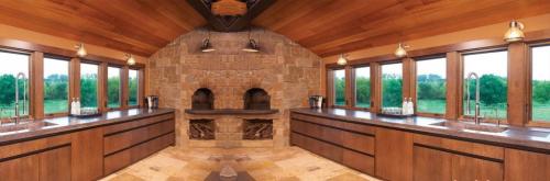 Как обновить старые деревянные окна своими руками. Как реставрировать деревянные окна? Пошаговая инструкция