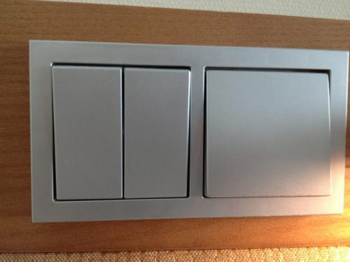 Что такое перекрестный выключатель. Конструкция перекрестного выключателя: особенности применения и советы, как выбрать перекрестный выключатель. 150 фото идей использования