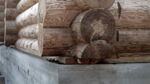 Какие инструменты нужны для красивого деревянного дома снаружи. Обязательно ли выполнять шлифовку?