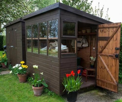 Бытовка дачная своими руками. Как построить бытовку своими руками