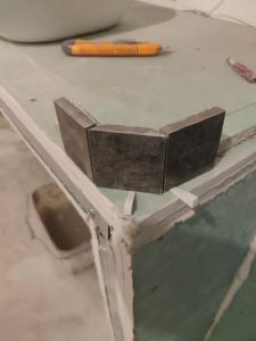 Столешница из керамогранита. Столешница из плитки