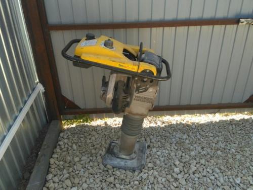 Как устроить дренаж на площадке для автомобиля на даче. Как я делал площадку для машины