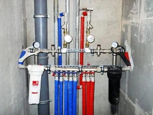 Как закрыть трубы в туалете. Какие встречаются варианты разводки труб в туалете 02 Как закрыть трубы в туалете. Какие встречаются варианты разводки труб в туалете 02