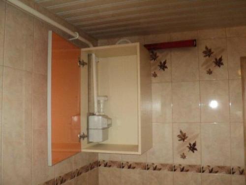 Как закрыть трубы в туалете гипсокартоном. Как зашить гипсокартоном трубы в туалете: этапы работ с фото