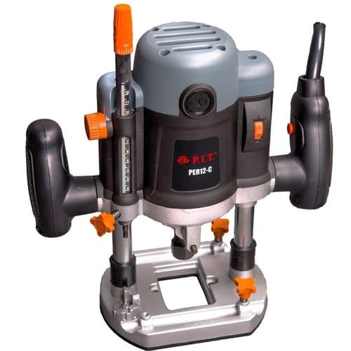 Инструмент для установки межкомнатных дверей. Какой нужен инструмент для установки межкомнатных дверей?