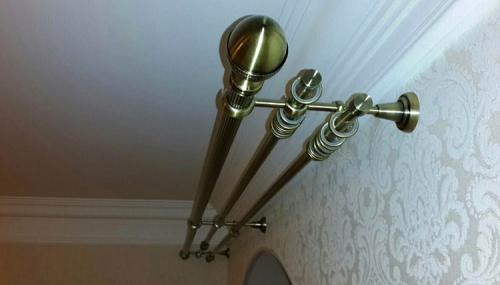 Монтаж карнизов для штор расценка в смете. Сколько в среднем по России стоит повесить карниз в квартире