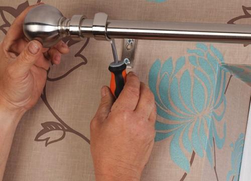 Монтаж карнизов для штор расценка в смете. Сколько в среднем по России стоит повесить карниз в квартире