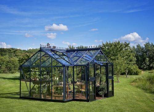 Какие материалы используются для изготовления каркасных теплиц из поликарбоната. Обзор видов каркасов для теплицы: выбор материалов, инструкция, как построить, готовые примеры лучших решений