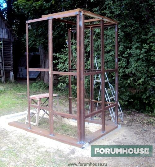 Строим летний душ на даче своими руками. Как построить летний душ с раздевалкой и уличным рукомойником