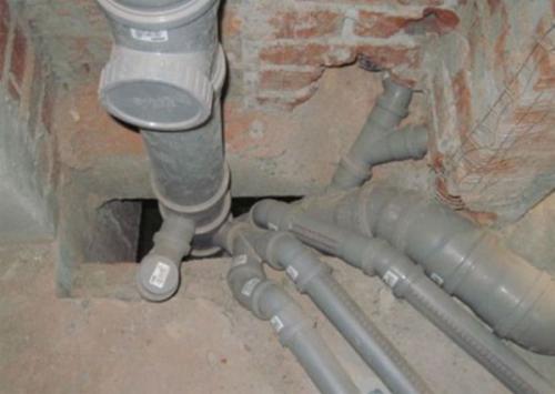 Как зашить стояк, чтобы он открывался. Как герметизировать стояк, чтобы потом не затопить соседей