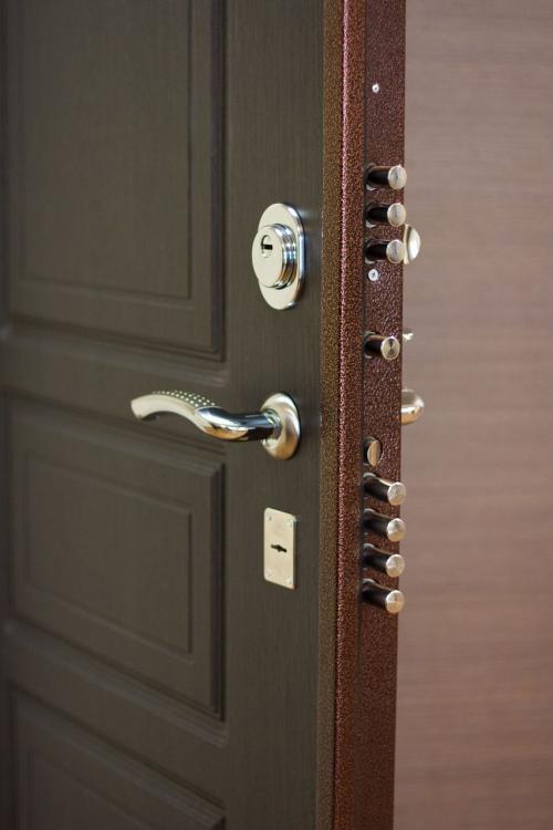 Входные двери из стеклопакета для частного дома. Недостатки пластиковых входных дверей 05 Входные двери из стеклопакета для частного дома. Недостатки пластиковых входных дверей 05