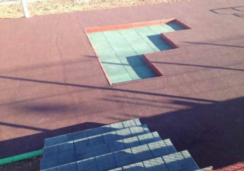 Покрытие из резиновой крошки. Укладка резиновой плитки и матов