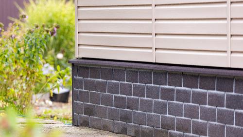 Как выбрать панели для обшивки дома снаружи, учитывая климат и окружающую среду. Виниловый сайдинг