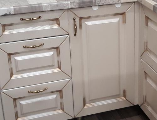 Как состарить полированную мебель. Состаренная мебель не должна производить вид изношенной и старой