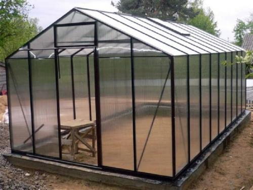 Теплицы из поликарбоната своими руками из профильной трубы. Какую выбрать конструкцию для теплицы