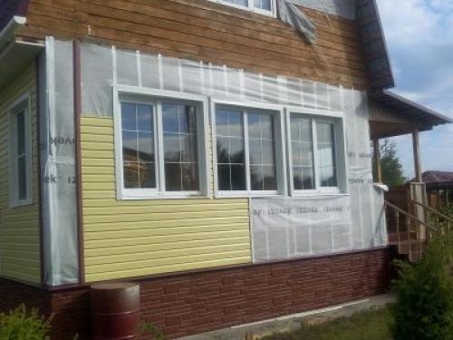 Как пристроить веранду к дому обшитому сайдингом. Как обшить веранду сайдингом своими руками