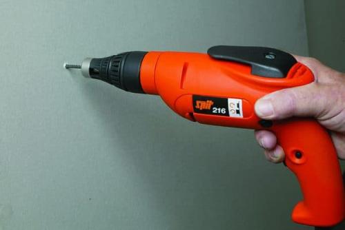 Шпаклевка стен из гипсокартона под обои. Шпаклевка гипсокартона под обои: как правильно зашпаклевать стыки и швы своими руками