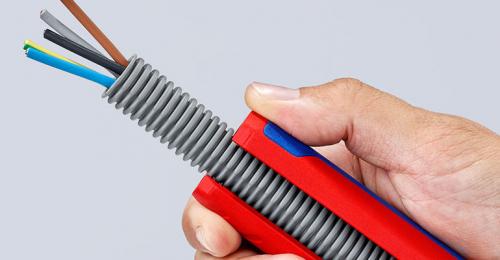 Гофра под кабель размеры. Как подобрать гофру для кабеля : таблица по сечению диаметру толщине характеристика трубы