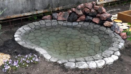 Бюджетный'' пруд своими руками. Процесс строительства садового пруда