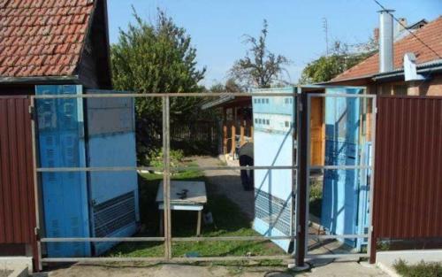 Как правильно установить стойки ворот из профнастила. Фотоотчет об изготовлении и установке ворот