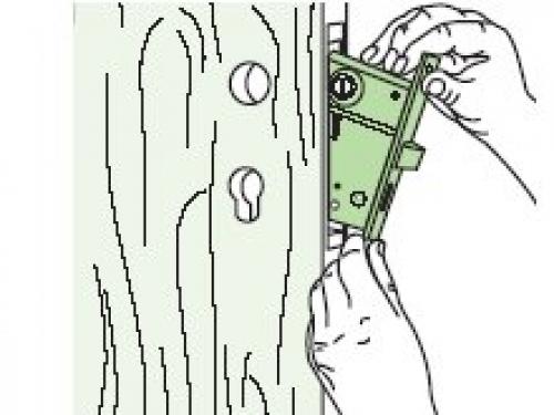 Установка врезного замка. Монтаж 05 Установка врезного замка. Монтаж 05