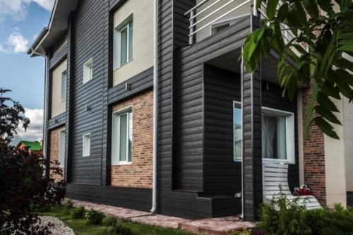 Выбор фасадных панелей с утеплителем для наружной отделки дома 16