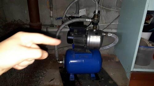 Насосная станция работает рывками, что делать. Насосная станция стала работать рывками: что делать, устранение причины