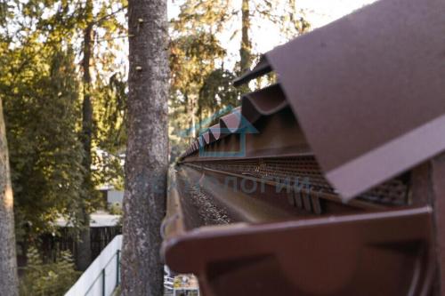 Какие типы водостоков можно установить на мягкой кровле