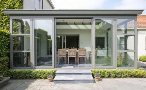 Раздвижная стеклянная перегородка. Конструкция раздвижных перегородок 06