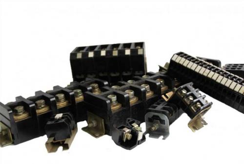 Клеммы для соединения проводов: виды, способы подключения и особенности соединения разных проводников (видео + 155 фото)