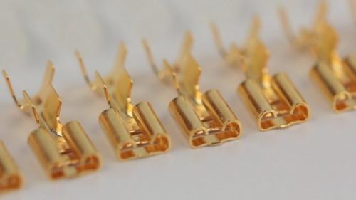 Клеммы для соединения проводов: виды, способы подключения и особенности соединения разных проводников (видео + 155 фото)