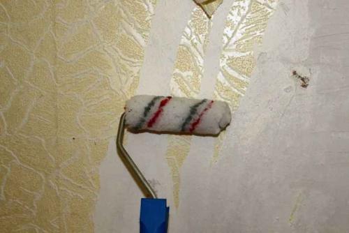 Как избежать пятен и пятен на покрашенных стенах в ванной комнате. Откуда появляются пятна на свежеокрашенных стенах