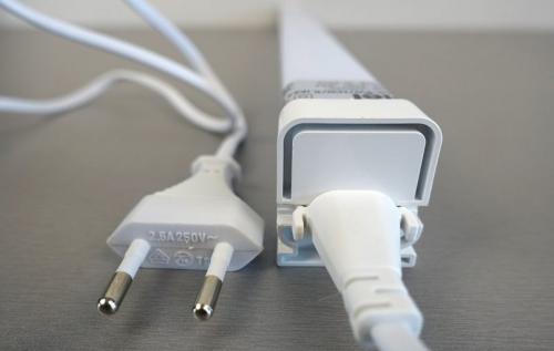 Как подсоединить светодиодную лампу к проводке с двумя проводами. Подключение светильника своими руками — пошаговая инструкция с фото и видео. Правила монтажа + схема подключения