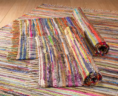 Бабушкин коврик из старых вещей. Коврик из старых вещей