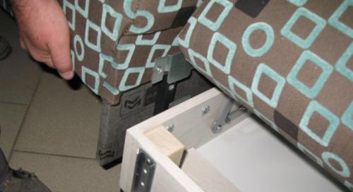 Как восстановить диван без помощи профессионалов 06