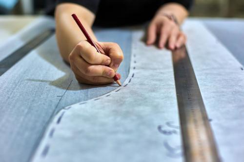 Перепрофилирование старого дивана: как изменить его внешний вид и функциональность 05 Перепрофилирование старого дивана: как изменить его внешний вид и функциональность 05