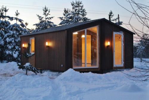 Бытовки дачные двухкомнатные с туалетом и душем: современные и функциональные проекты 19 Бытовки дачные двухкомнатные с туалетом и душем: современные и функциональные проекты 19