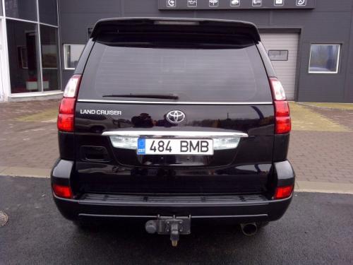 Молдинг автомобиля это. Разновидности молдингов на стекло автомобиля