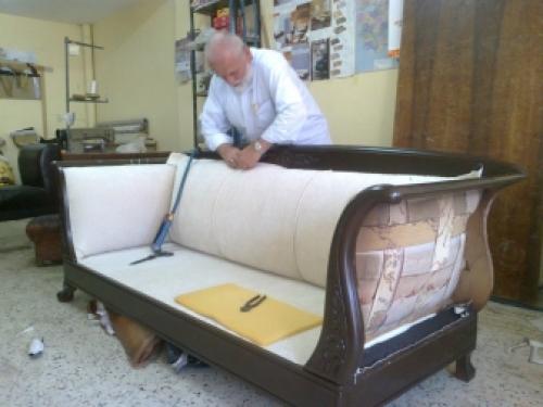 Как обить подушки дивана. Особенности