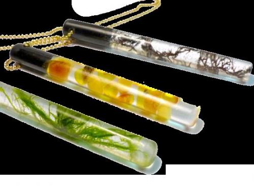 Что сделать из эпоксидной смолы своими руками. Заготовка для кулона необычной формы